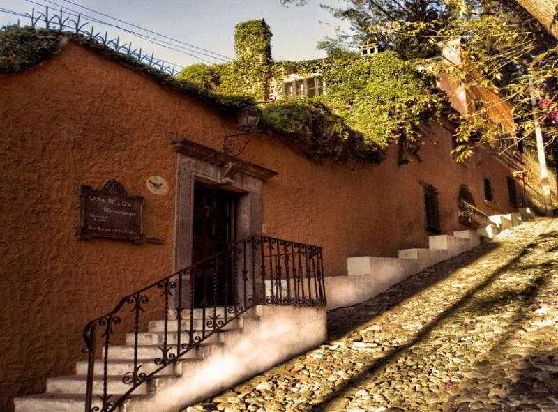 مبيت وإفطار سان ميغيل دي الليندي Casa Liza المظهر الخارجي الصورة